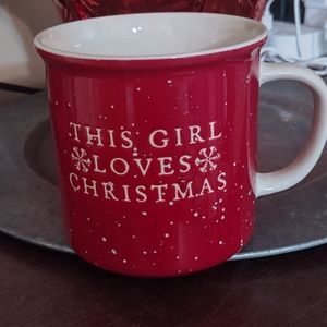 'This Girl Loves Christmas' 16 oz ceramic mug